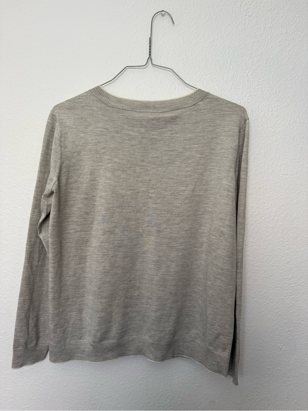 NWT Lafayette 148 New York Light Gray Crewneck Sweater - Picture 2 of 4